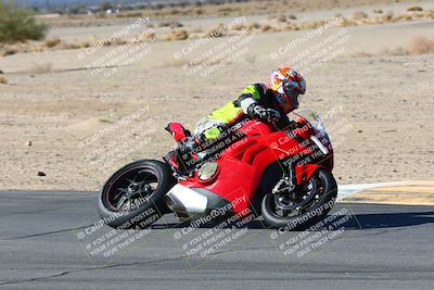 media/Jan-09-2022-SoCal Trackdays (Sun) [[2b1fec8404]]/Turn 8 (1045am)/